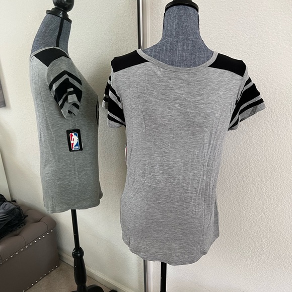 NWT Golden State Warriors T-Shirt - Picture 4 of 6